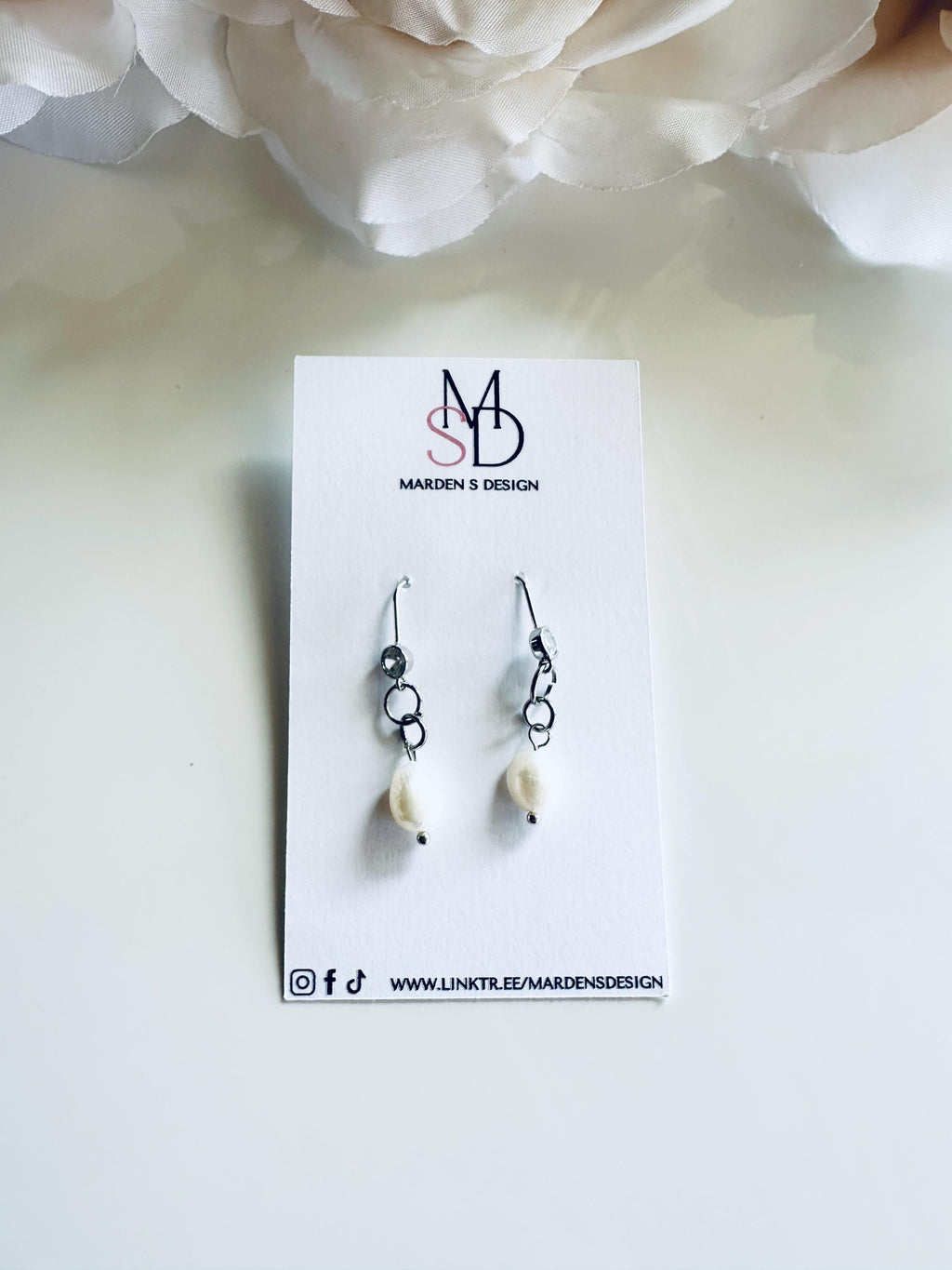 Pearl Drop Acrylic Earrings: Coastal Dangle Earrings