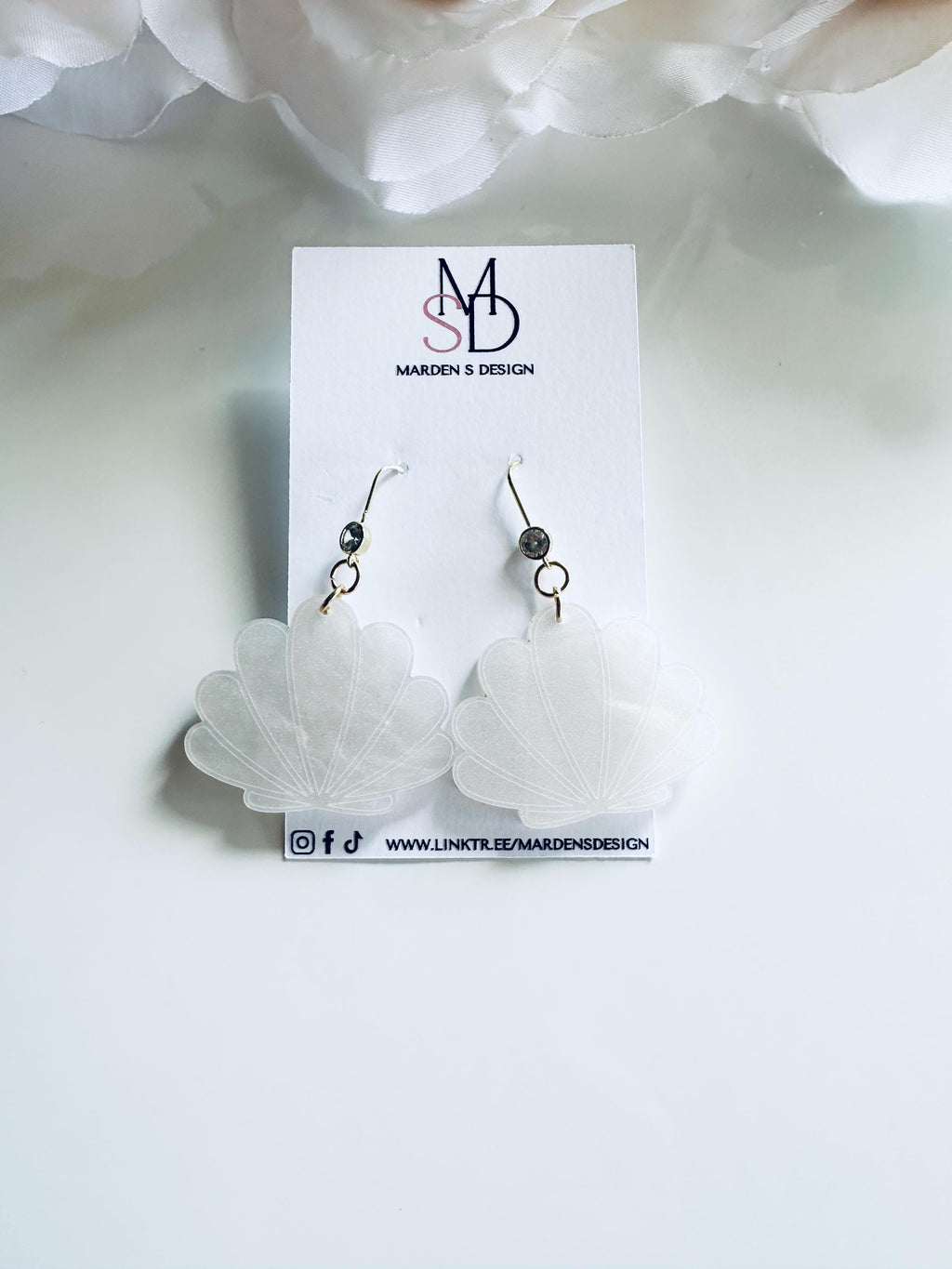 Acrylic Seashell Dangle Earrings: Coastal Ocean Beach Jewelry