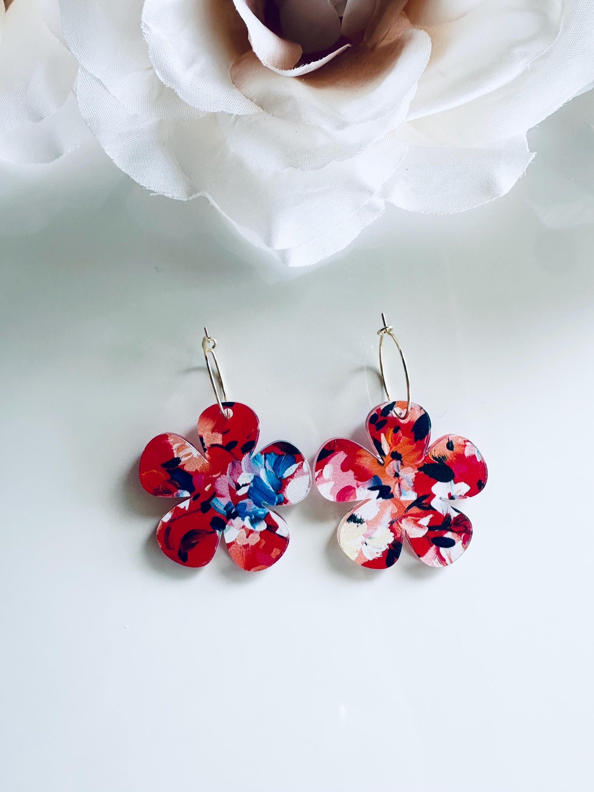 Floral Daisy Acrylic Earrings| Red White Blue Earrings| 4th of July Earrings| Patriotic Long Earrings| Circle Impressionist| Fireworks