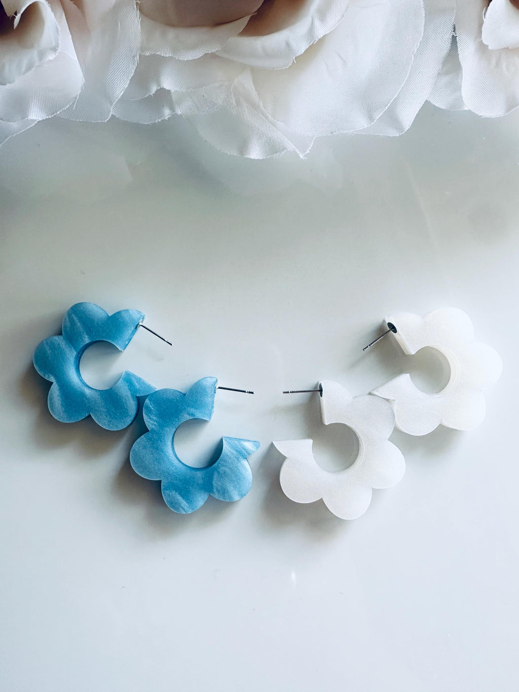 Flower Acrylic Earrings| Beach Earrings| Dangle Earrings| Wedding Earrings| Ocean Beach Acrylic Earrings| Summer Earrings|Vacation Earrings