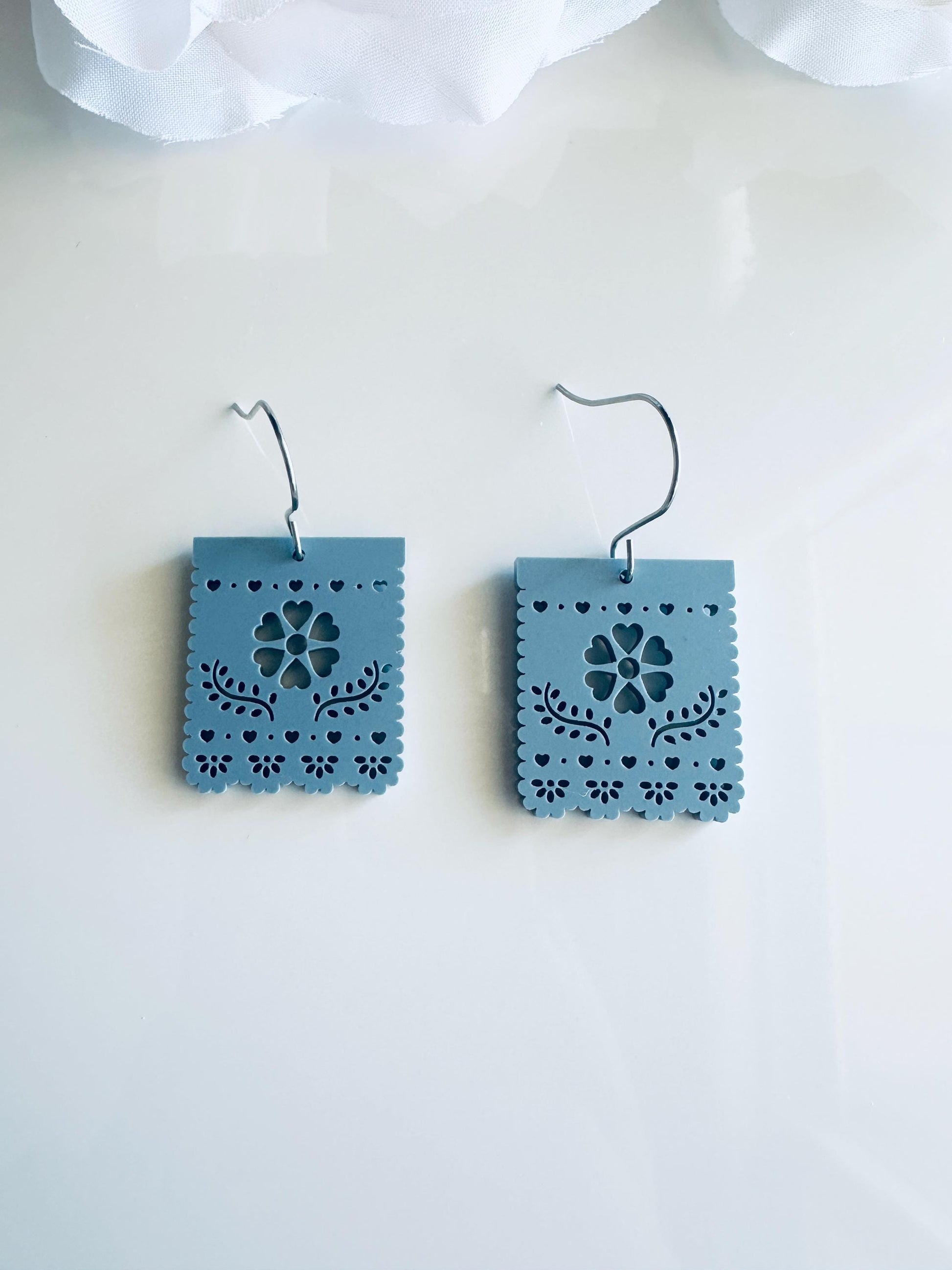 Papel Picado Earrings| Handmade Mexican Earrings| Colorful Mexican Culture| Floral Fiesta Earrings| Aretes Mexican Artesanales|Cinco de Mayo