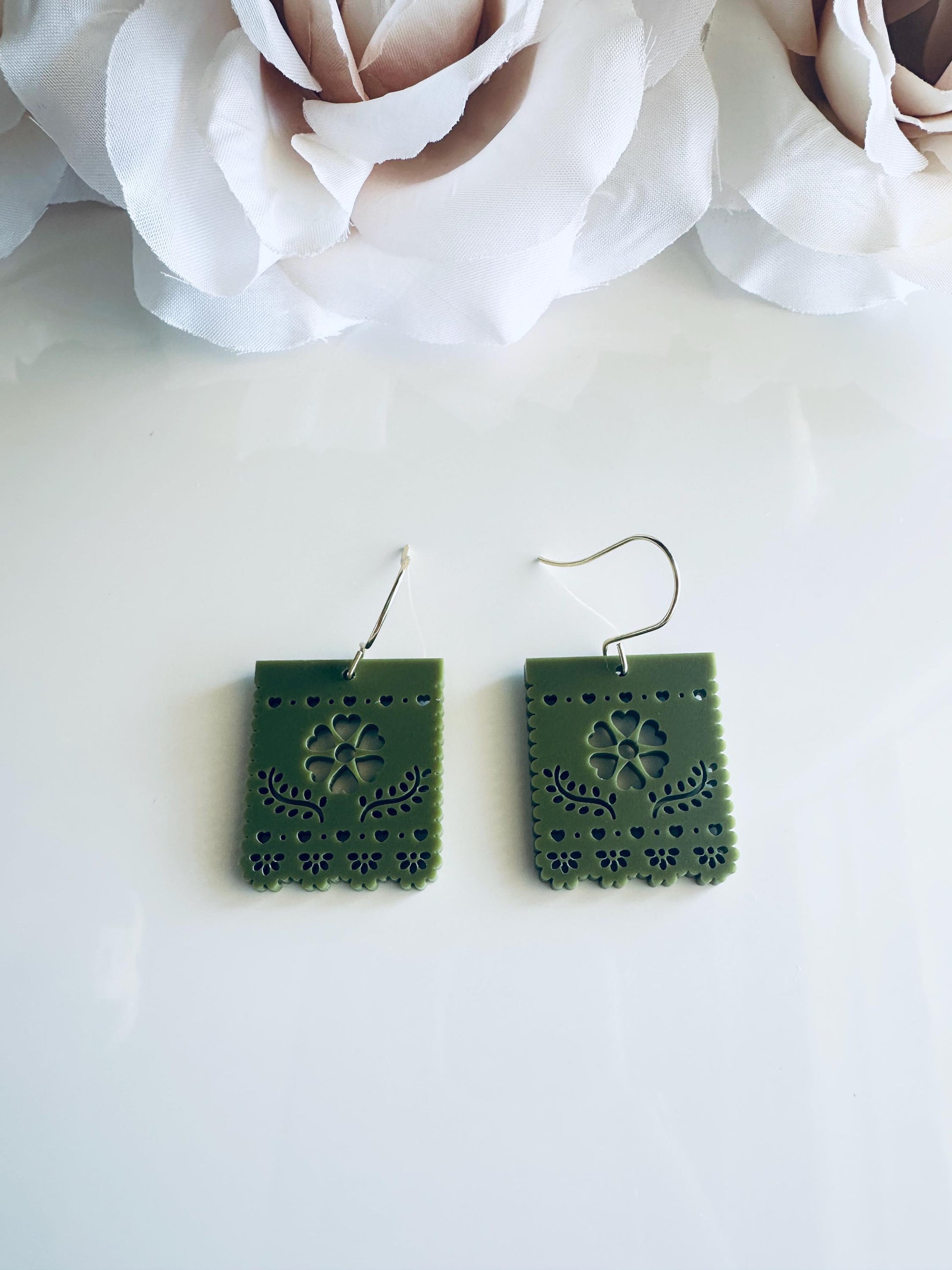 Papel Picado Earrings| Handmade Mexican Earrings| Colorful Mexican Culture| Floral Fiesta Earrings| Aretes Mexican Artesanales|Cinco de Mayo