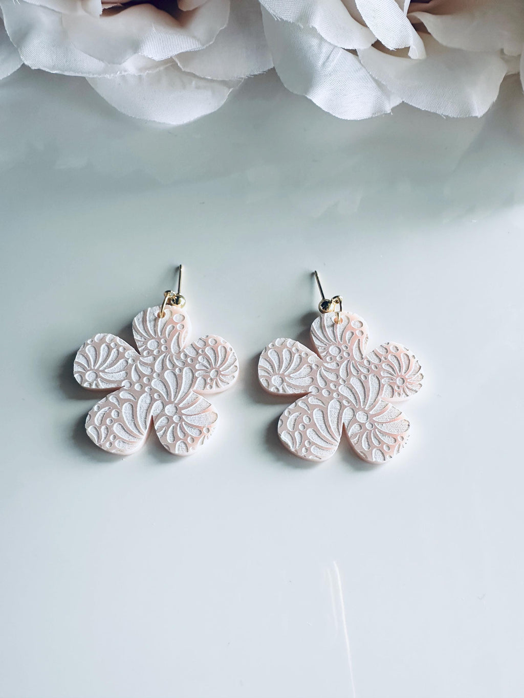 Light Pink Talavera Earrings| Azulejo Earrings| Mexican Earrings| Handmade Talavera Earring| Mexican Earrings|Acrylic Earrings|Cinco de Mayo