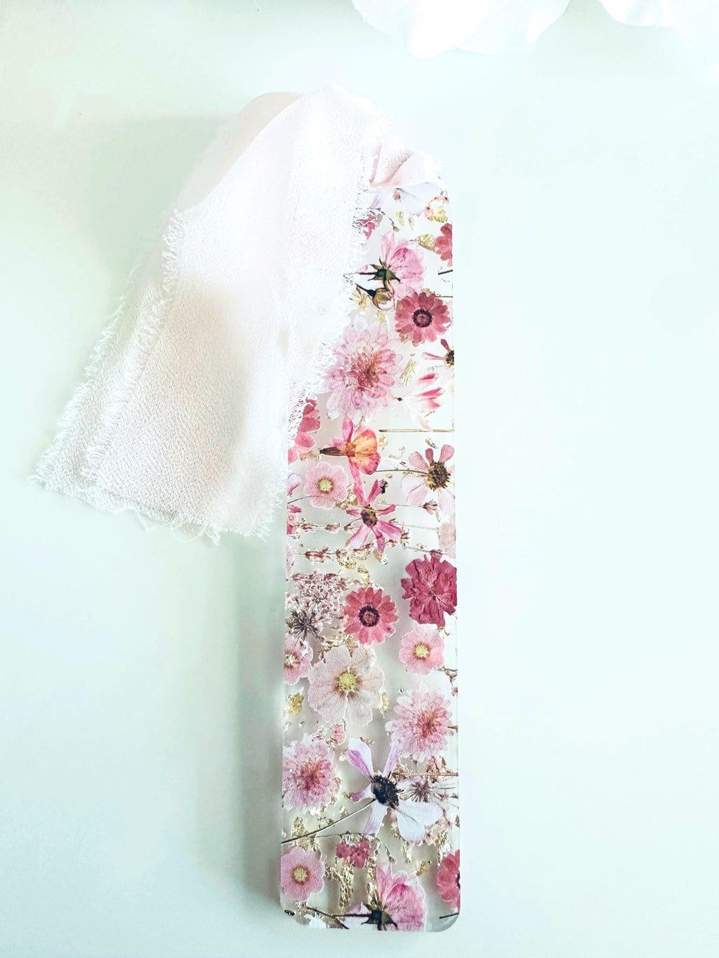Pressed Flower Bookmark| Acrylic Bookmark with Ribbon| Reading Accessories| Pressed Flower Bookmark Personalized Gift|Floral Gift|Book Lover