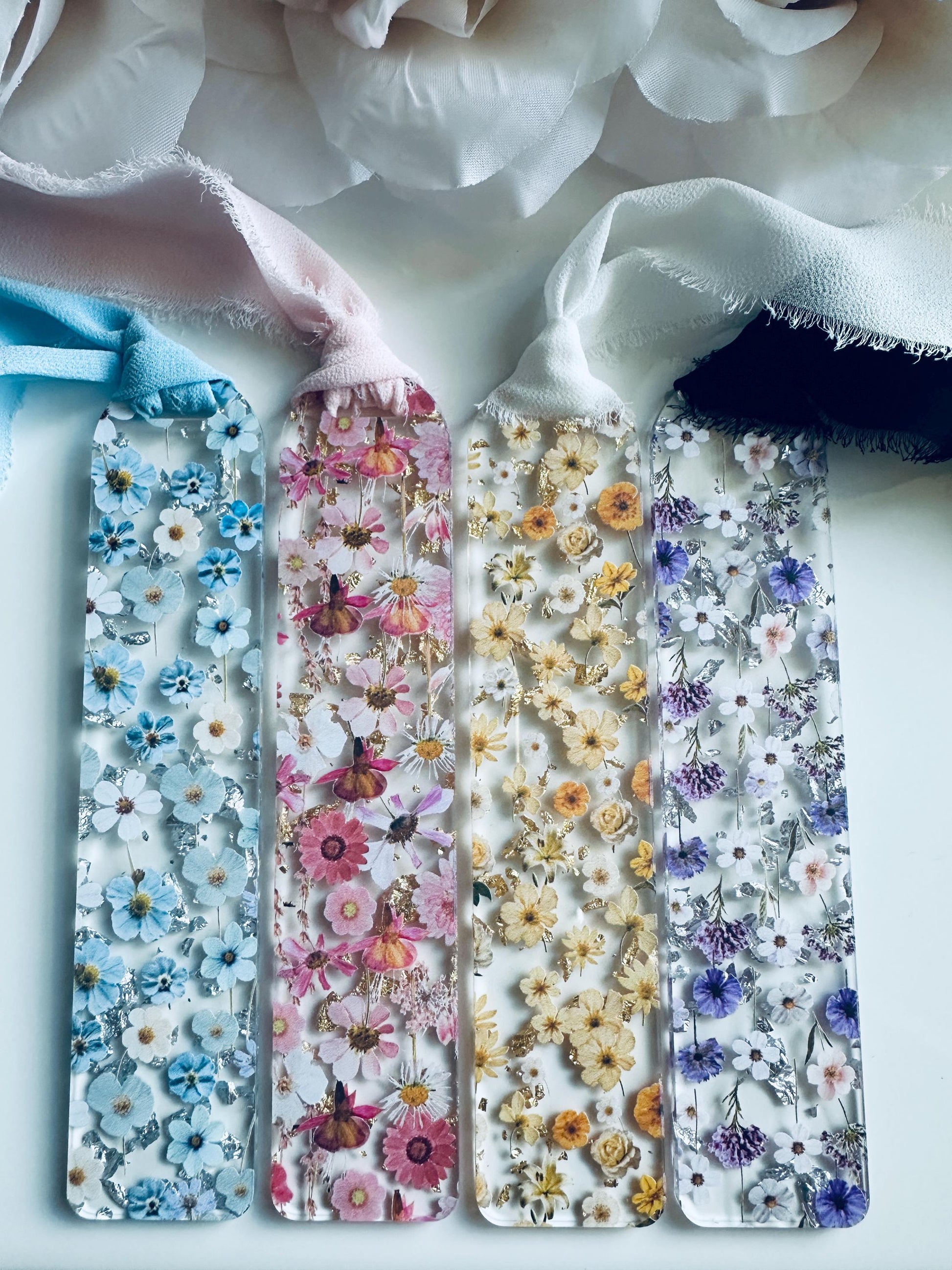 Pressed Flower Bookmark| Acrylic Bookmark with Ribbon| Reading Accessories| Pressed Flower Bookmark Personalized Gift|Floral Gift|Book Lover