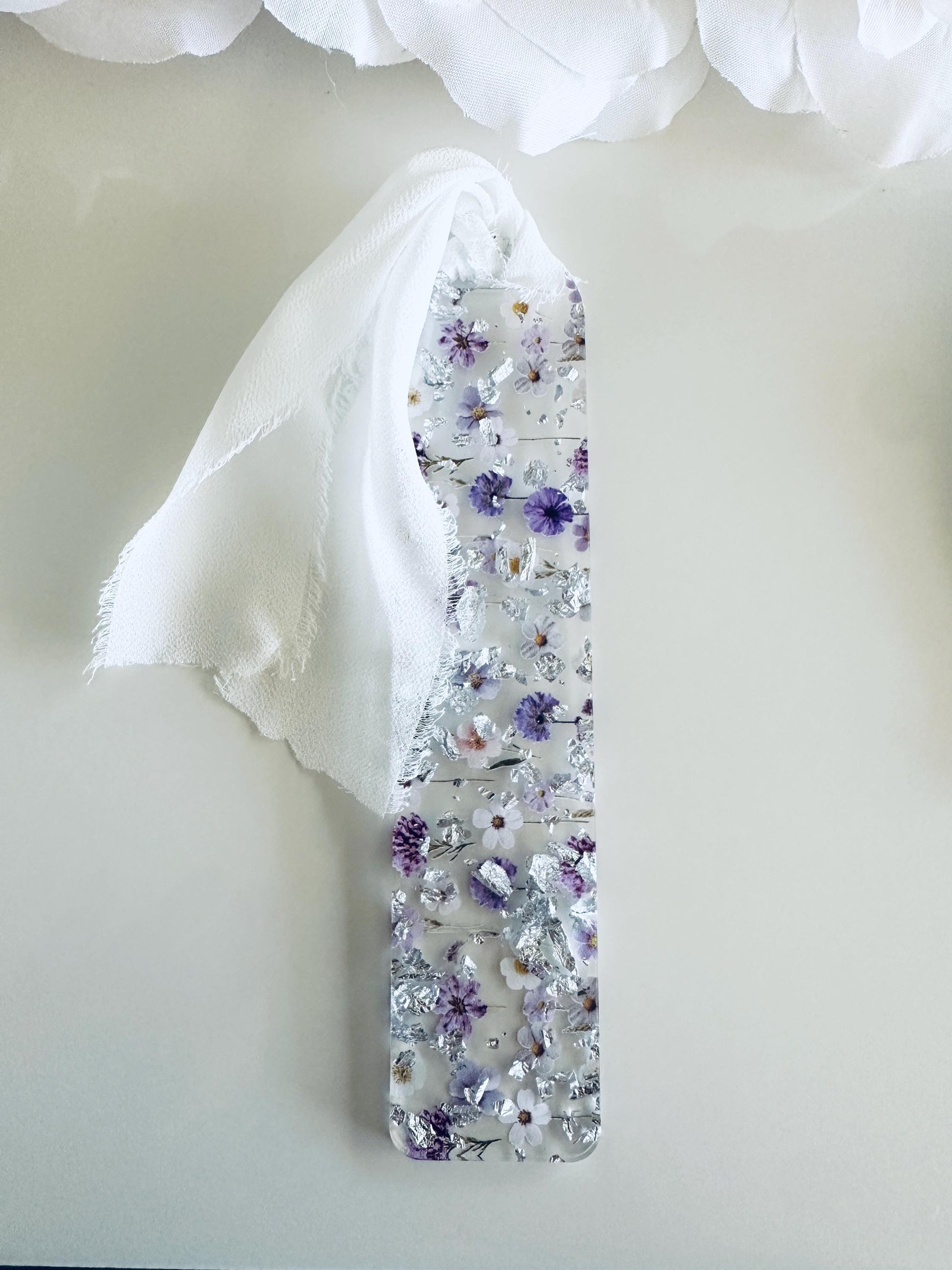 Pressed Flower Bookmark| Acrylic Bookmark with Ribbon| Reading Accessories| Pressed Flower Bookmark Personalized Gift|Floral Gift|Book Lover