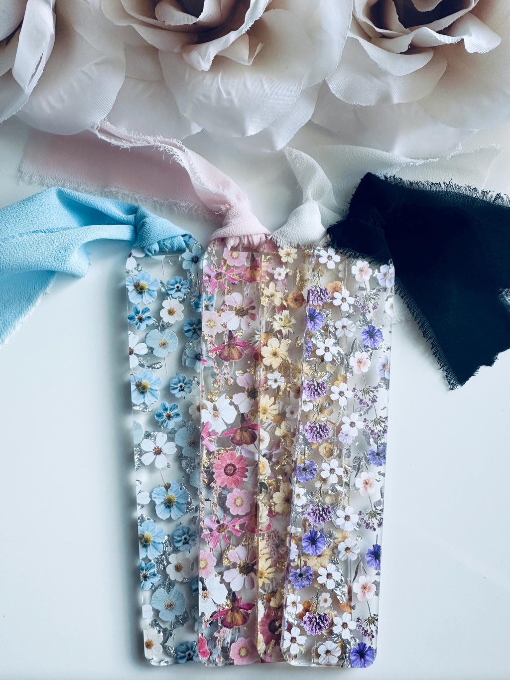 Pressed Flower Bookmark| Acrylic Bookmark with Ribbon| Reading Accessories| Pressed Flower Bookmark Personalized Gift|Floral Gift|Book Lover