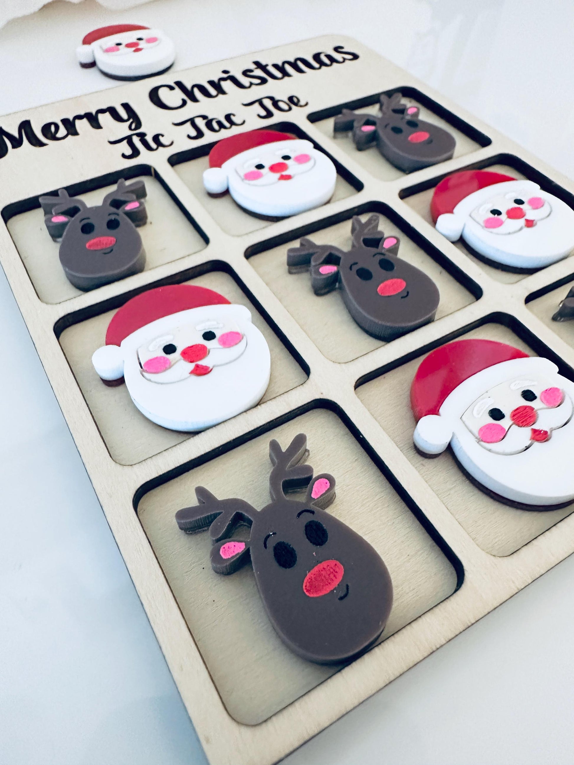Christmas Tic Tac Toe Game | Holiday Game Board | Family Game Night| Kids Gift| Stocking Stuffer Gift| Travel Game| Christmas Gift