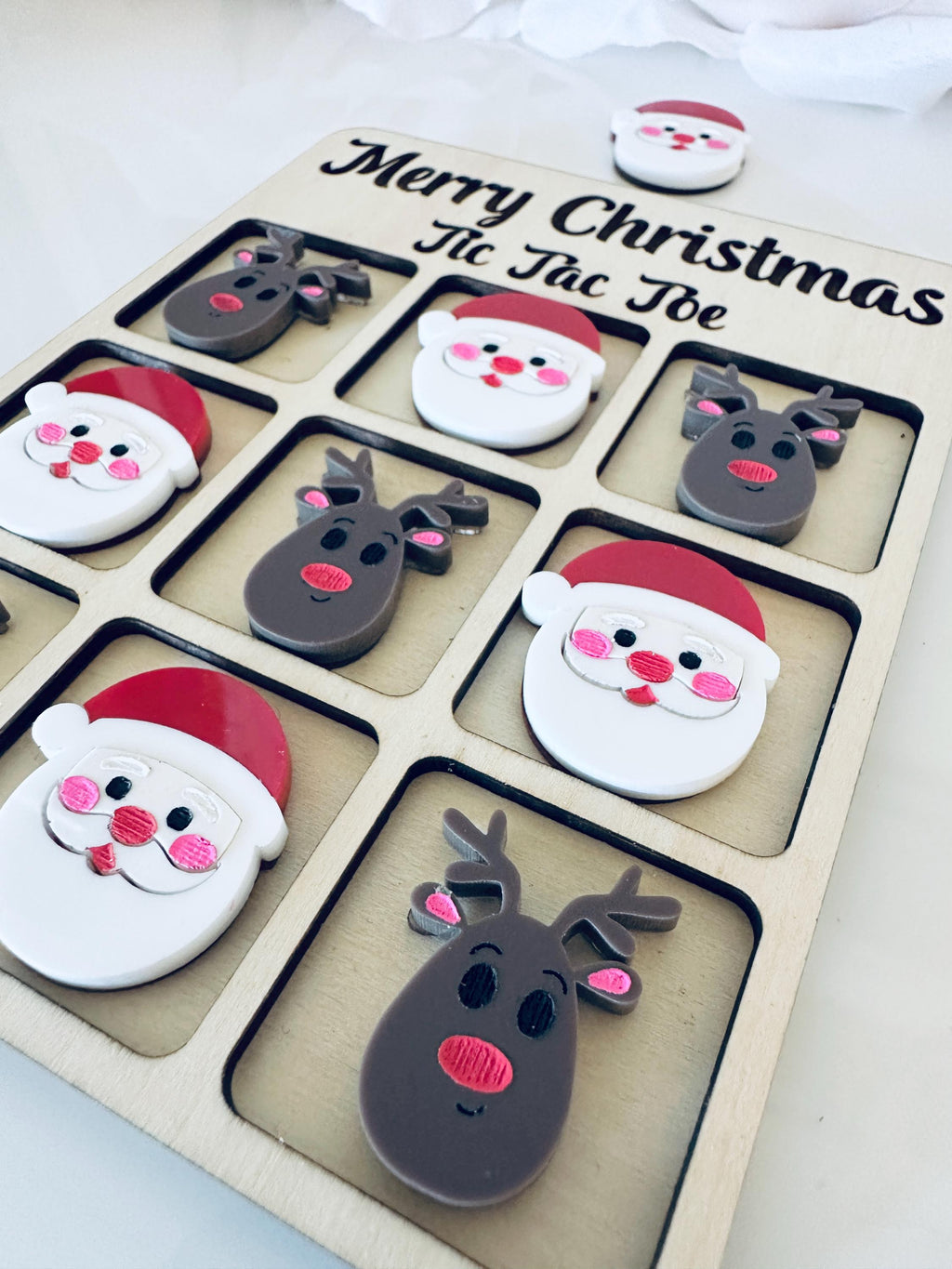 Christmas Tic Tac Toe Game | Holiday Game Board | Family Game Night| Kids Gift| Stocking Stuffer Gift| Travel Game| Christmas Gift