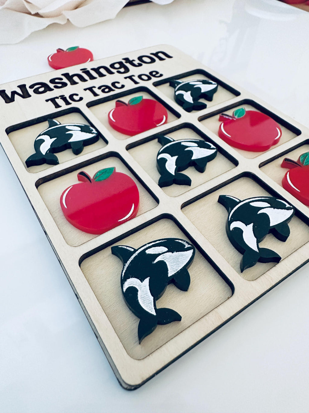 Washington Tic Tac Toe Game | Pacific Northwest Gift | Family Game Night | Kids Gift | Stocking Stuffer Gift| Travel Game | Souvenir Gift