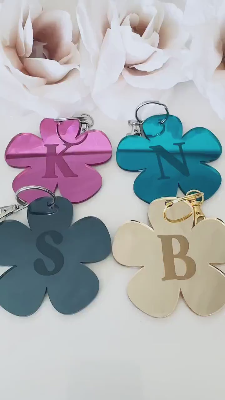 Daisy Engraved Mirror Nametags| Engraved Name| Acrylic Name Tag School Backpack| Label Flower Shape Tag|Back To School Accessory|Girls Gifts